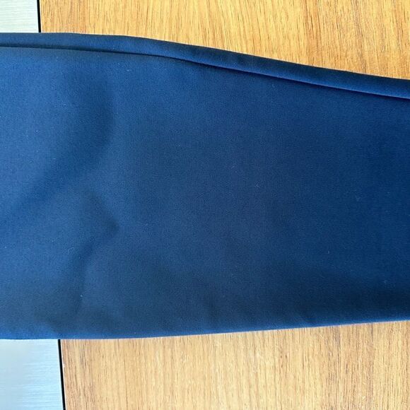 Theory navy blue elastic waist pants in size 8 - Picture 4 of 11
